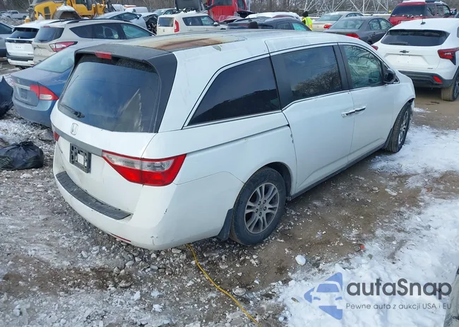 5FNRL5H49BB003065: 44267411