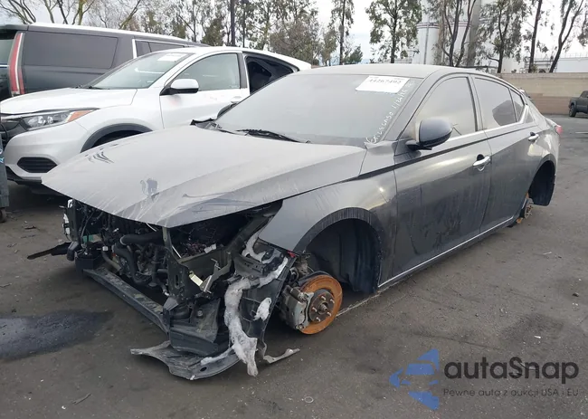 1N4BL4DV0MN409787: 44267492