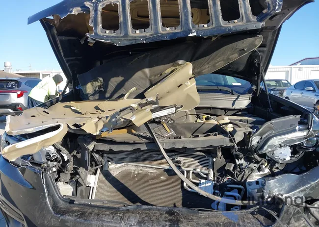 1C4PJLCB8KD109120: 44267506