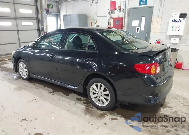 1NXBU4EE4AZ370480: 44267596