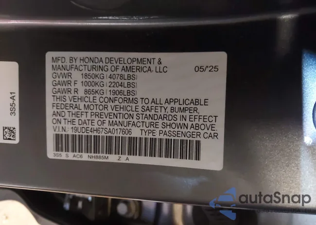 19UDE4H67SA017606: 44267647