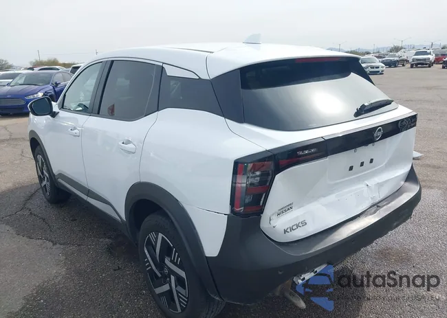 3N8AP6CA8SL394588: 44267657