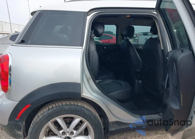 WMWZB3C59CWM01894: 44267660