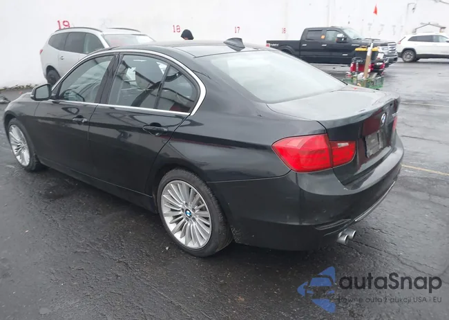 WBA3A5C50FF610353: 44267672