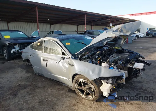 KMHL14JA6RA356741: 44266821