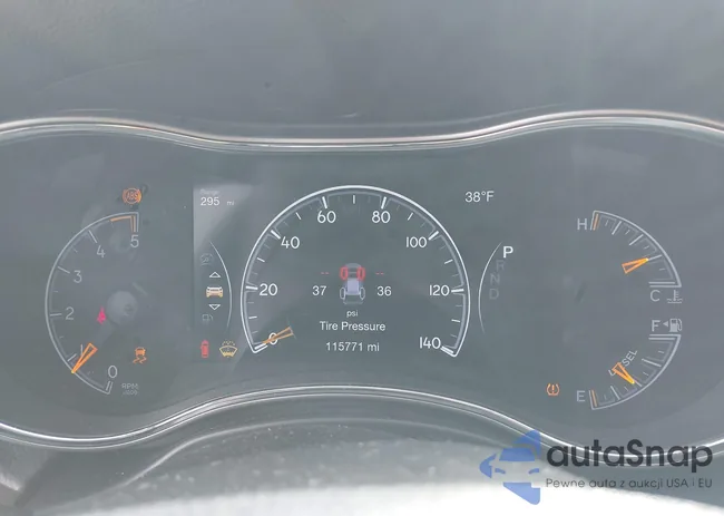 1C4RJEBM6JC380141: 44266915