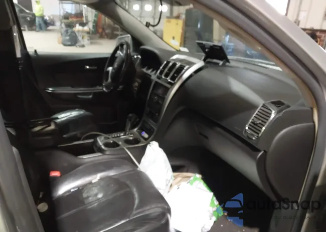 1GKER23738J178317: 44267035