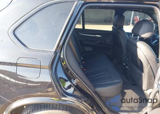 5UXKT0C53J0W00079: 44267040