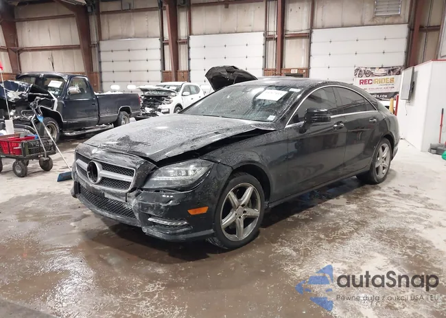 WDDLJ7DB5DA068203: 44267114