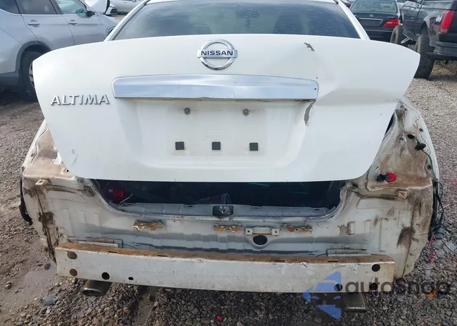 1N4AL2AP8BC175395: 44268147