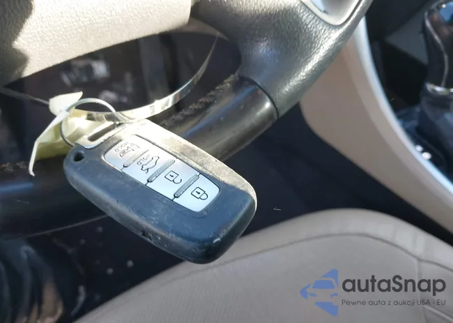 KMHEC4A48BA011519: 44268201