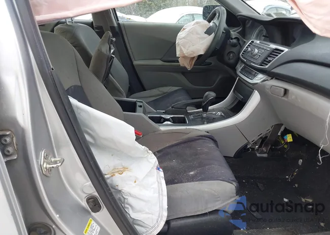 1HGCR2F34EA019461: 44268219