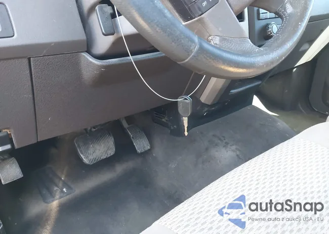 1FTEW1C82AKE37273: 44268258