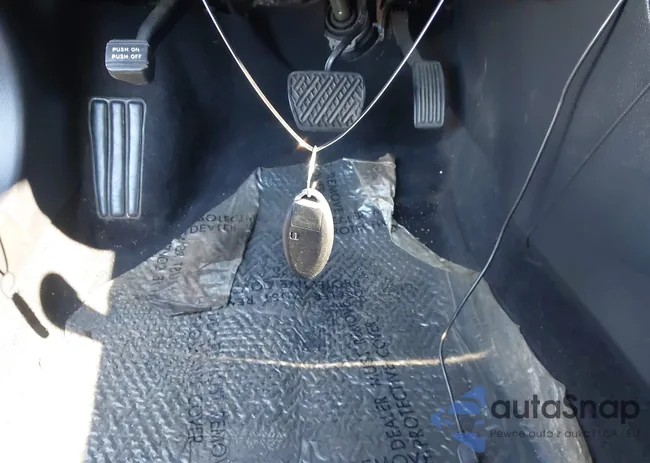 1N4BL3AP6DN430725: 44268279