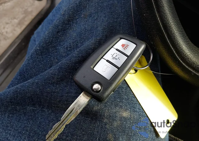 KNMAT2MT0HP520942: 44268409