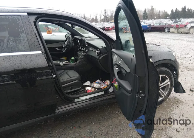 WDC0G4KB7KF638709: 44268411