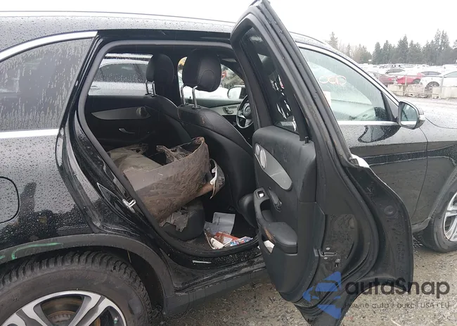 WDC0G4KB7KF638709: 44268411