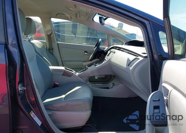 JTDKN3DU8C1555513: 44268422