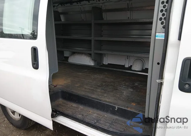 1GCWGFCA6E1127043: 44268473