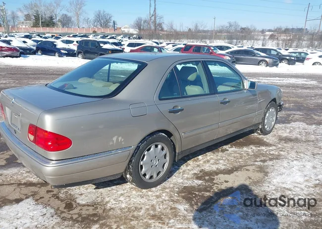 WDBJF65FXWA584430: 44268514