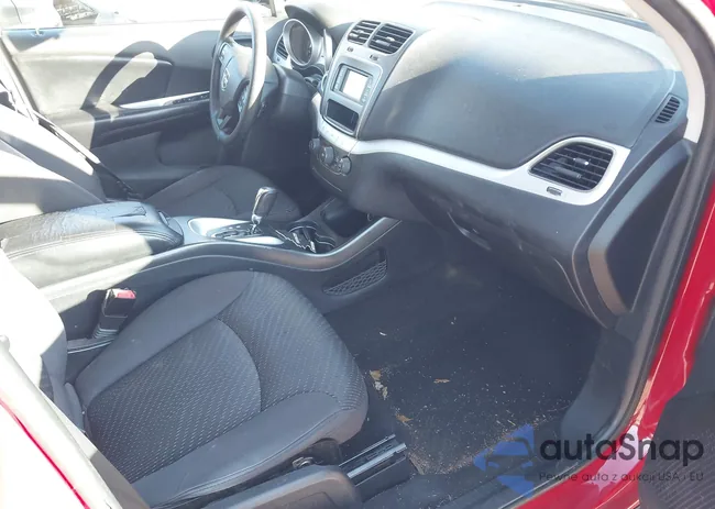 3C4PDCBG5DT535171: 44268517