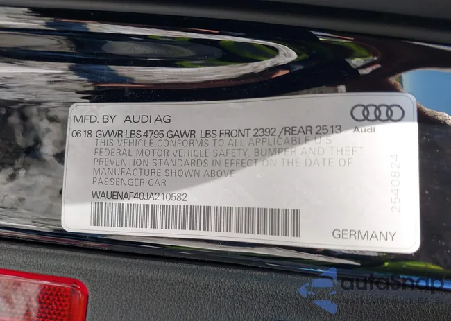 WAUENAF40JA210582: 44268610