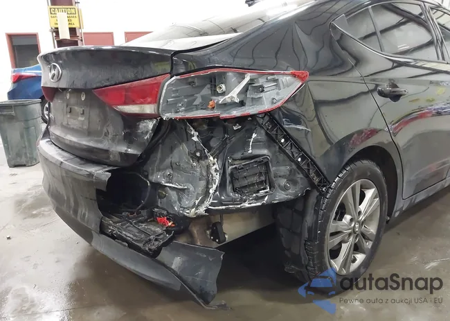 5NPD84LF2JH220567: 44268613