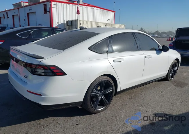 1HGCY2F79SA008845: 44268630