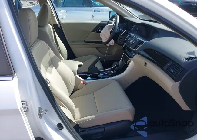 1HGCR2F32GA207785: 44268632