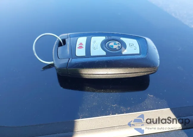 WBA4B3C56GG344211: 44268661