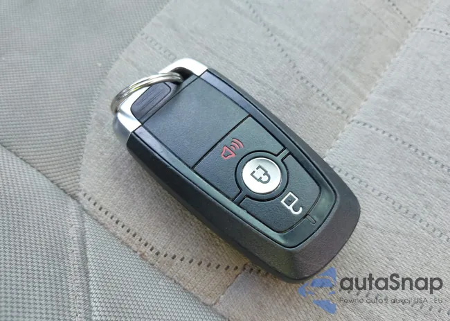 MAJ3P1TE9JC163953: 44268707