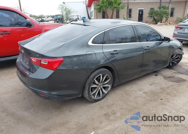 1G1ZE5ST2HF151517: 44267763