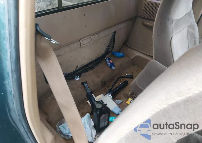 1FTCR14UXSPA35855: 44267805