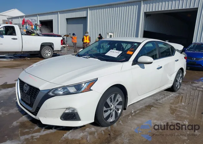 1N4BL4BV0MN413289: 44267939