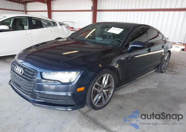 WAU2GAFC8GN021796: 44267940