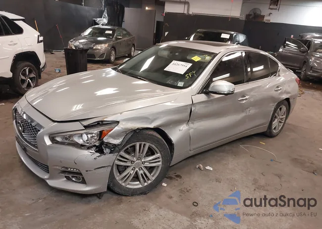 JN1BV7AR8EM700089: 44267954