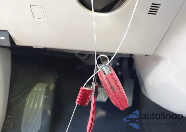 2C4RC1EG9HR560174: 44267966