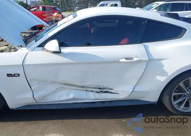 1FA6P8CF9F5403495: 44267987