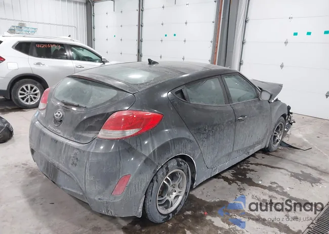 KMHTC6AD0CU058983: 44267994