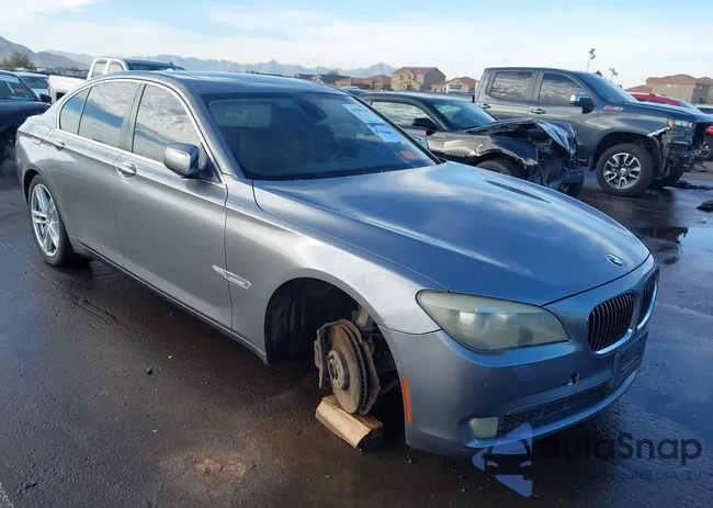 WBAKA8C59CDX01450: 44269128