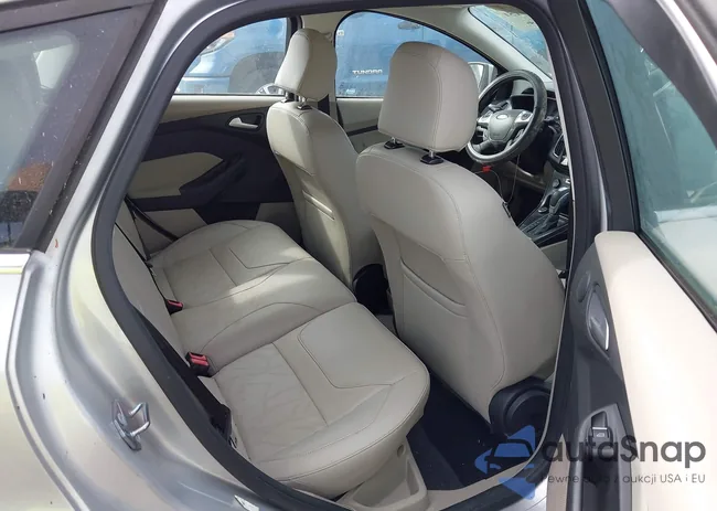 1FADP3R41FL248968: 44269151