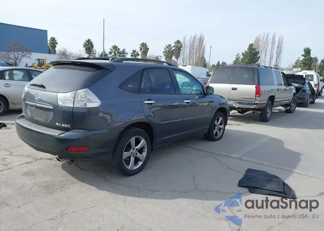 2T2GK31U58C040986: 44269163