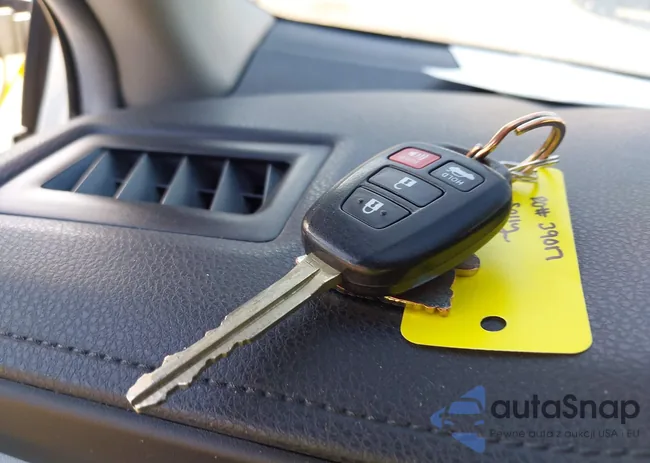 5YFBURHE6JP776349: 44269244