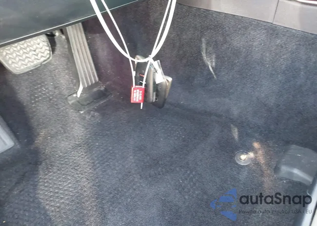 JTHBE1D24E5009627: 44269301