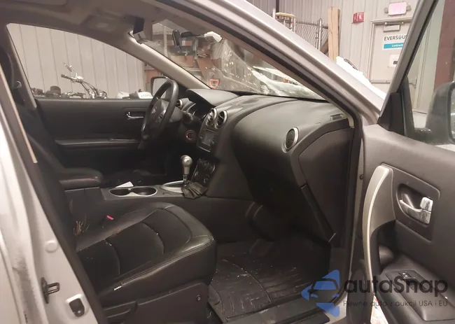 JN8AS5MV8CW709637: 44269414