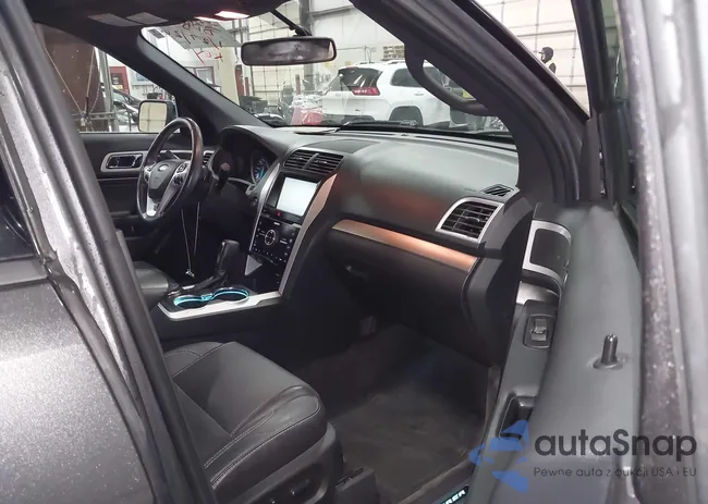 1FM5K8GT7FGA68015: 44269498