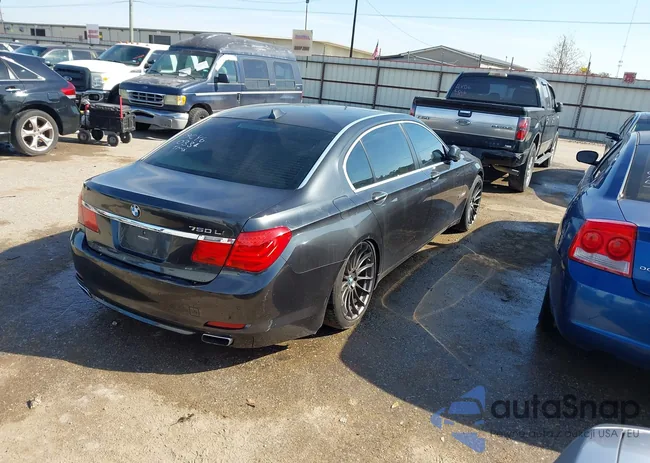 WBAKB83579CY60334: 44269583