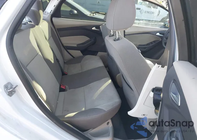 1FADP3F25EL355684: 44269644