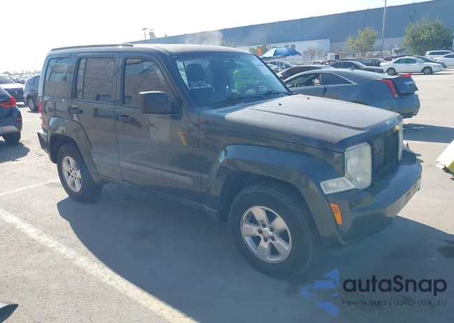 1J4PN2GK6BW572266: 44269670