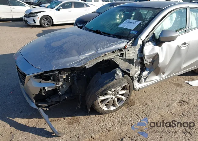 JM1BM1L39E1190214: 44268751